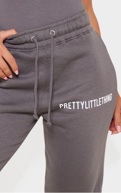 Вугільні джоггери з високою талією та манжетами PRETTYLITTLETHING