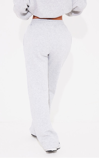 Широкі джоггери PRETTYLITTLETHING з вишитим попелясто-сірим логотипом