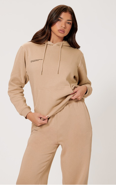 Худі великого розміру PRETTYLITTLETHING Logo Sand Est 2012