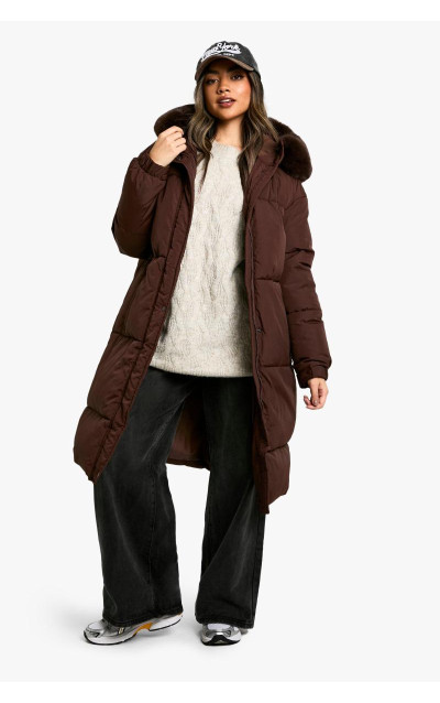 Парка зі штучним хутром і капюшоном