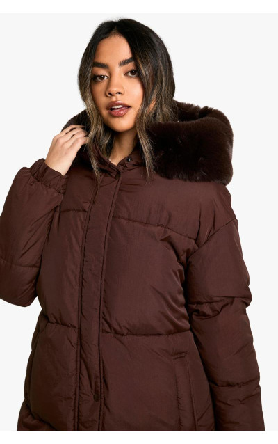 Парка зі штучним хутром і капюшоном