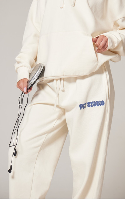 PRETTYLITTLETHING Джогери з манжетами Sand Premium Studio Print