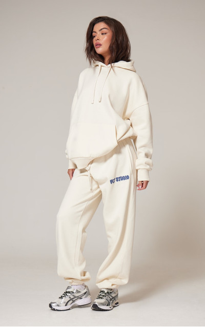 PRETTYLITTLETHING Джогери з манжетами Sand Premium Studio Print