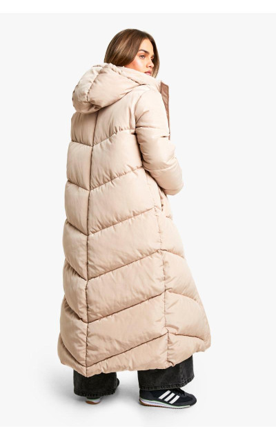 Puffer Petite з капюшоном максимальної довжини