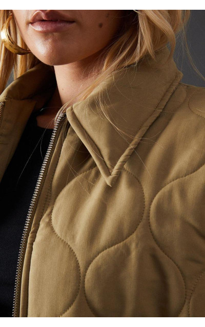 Стьяна куртка з цибулею