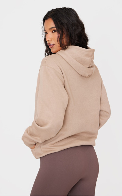 Худі великого розміру PRETTYLITTLETHING Mocha Established 2012
