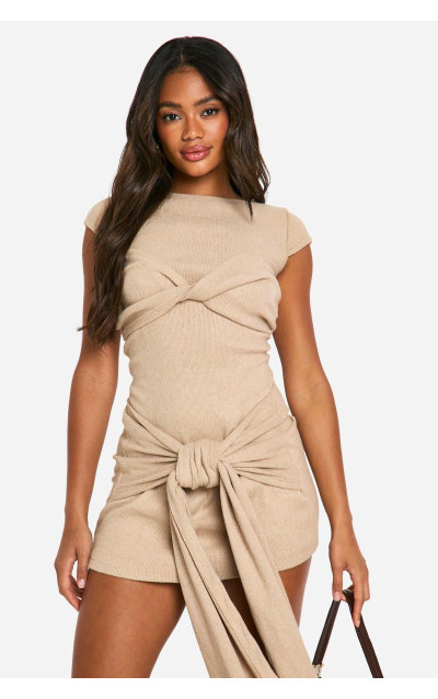 Міні -сукня з матовим ребром