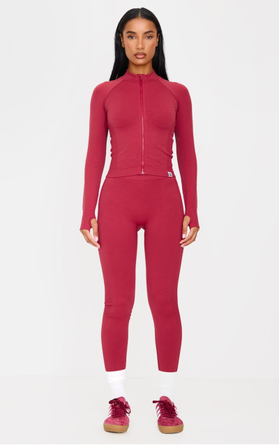 Темно-червона безшовна панельна куртка