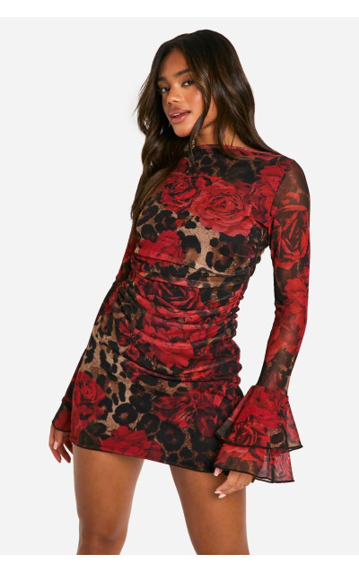 Міні-сукня з леопардовим принтом і розкльошеними рукавами