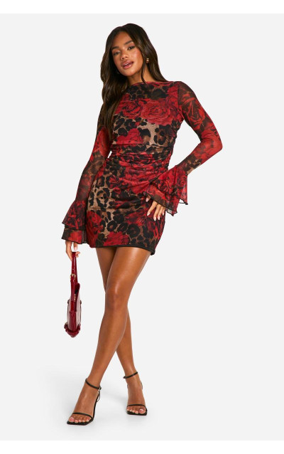 Міні-сукня з леопардовим принтом і розкльошеними рукавами