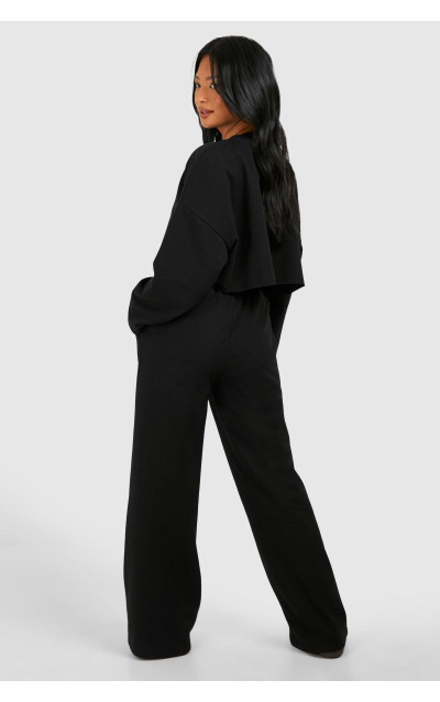 Маленький оверсайз укорочений світшот із широкими штанинами