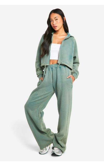 Випраний спортивний костюм на блискавці з капюшоном