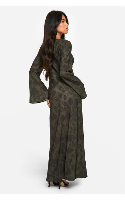 Сукня максі з квітковими рукавами